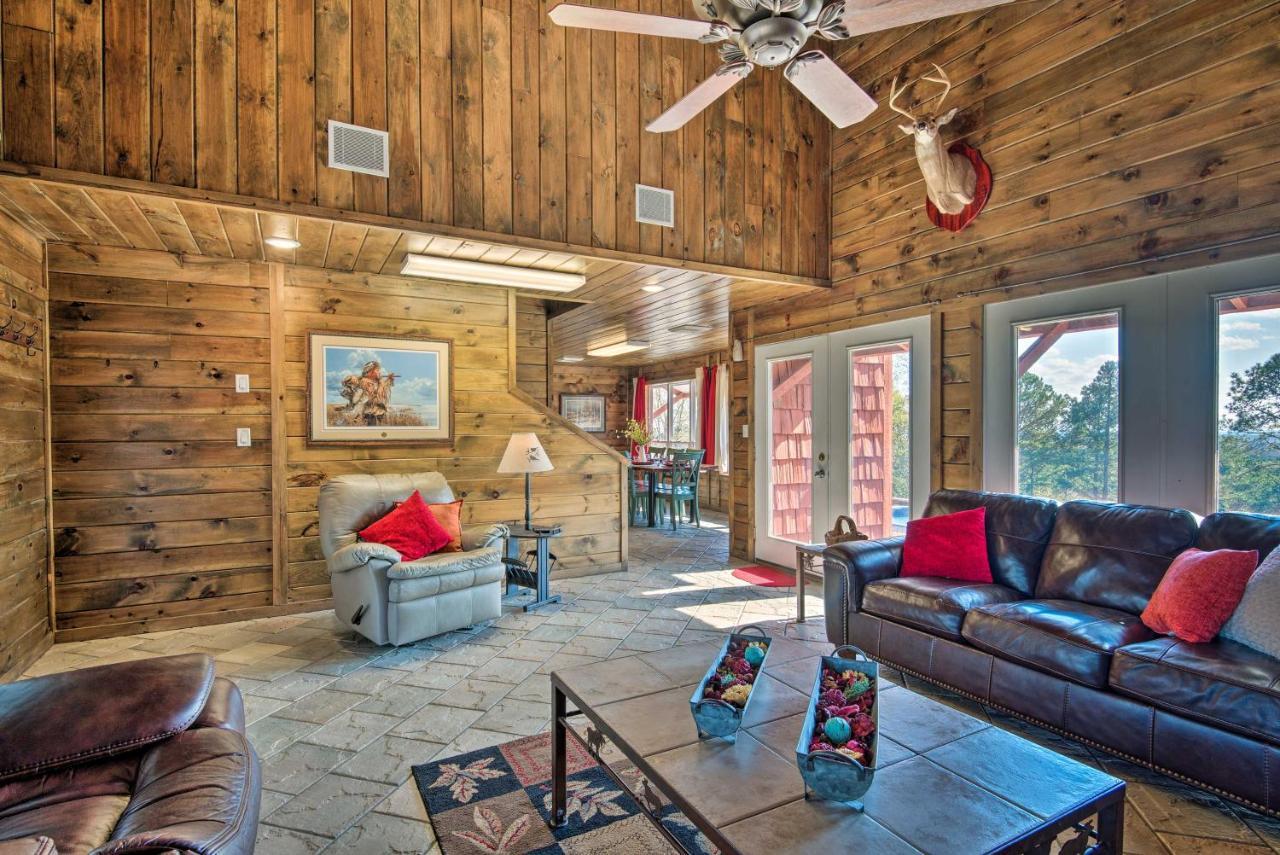 Broken Bow Mountaintop Home With Hot Tub! Exterior photo